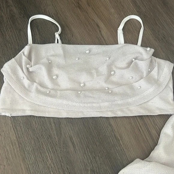 SHEIN White Pearl Textured Two Piece Set - Picture 2 of 6